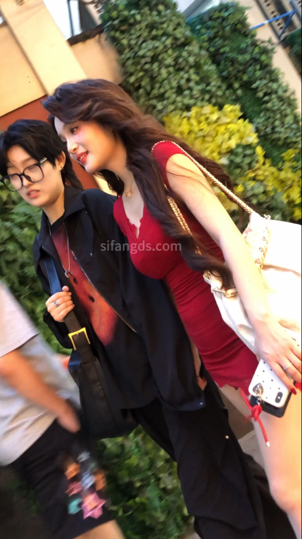 ⭐【mccd】⭐ 44 CD极品身材红色包臀裙黑内